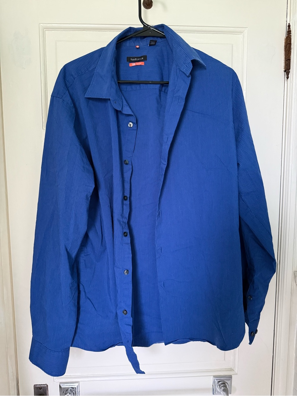 Van Heusen Men's Royal Blue Lightweight Shirt